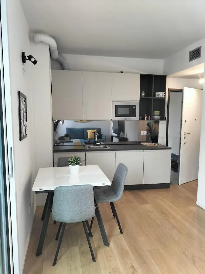 Nolo District Apartment Милан